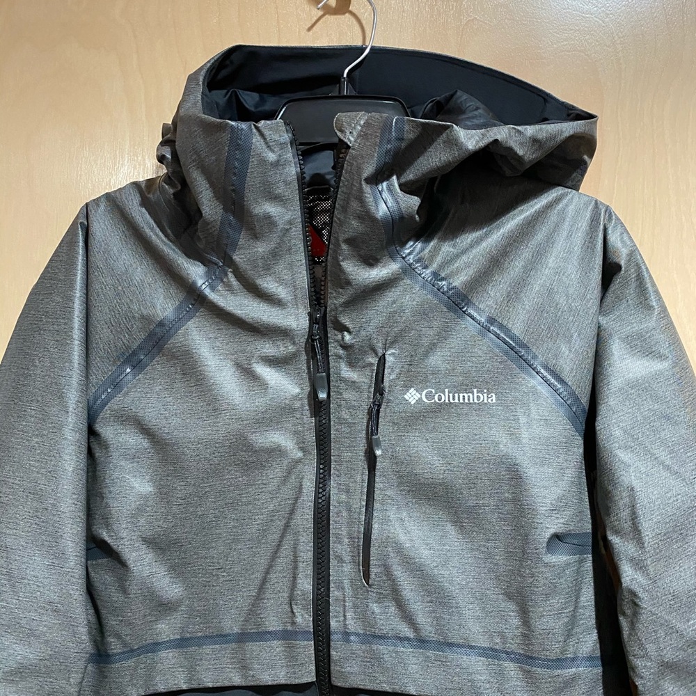 Columbia Jacket (Perfect Condition) - image 3
